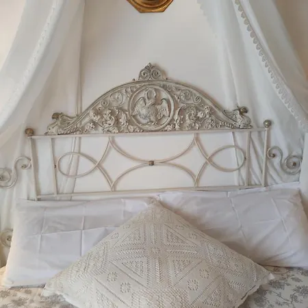 Casa Crevole 펜션 *