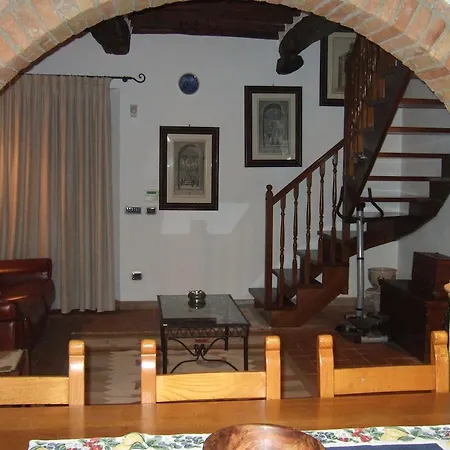 Holiday home Casa Crevole Palazzina (Tuscany)